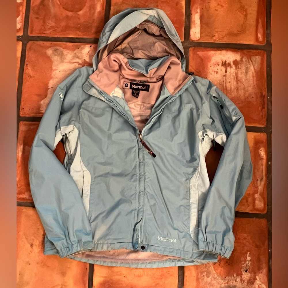 Marmot jacket. Size: large